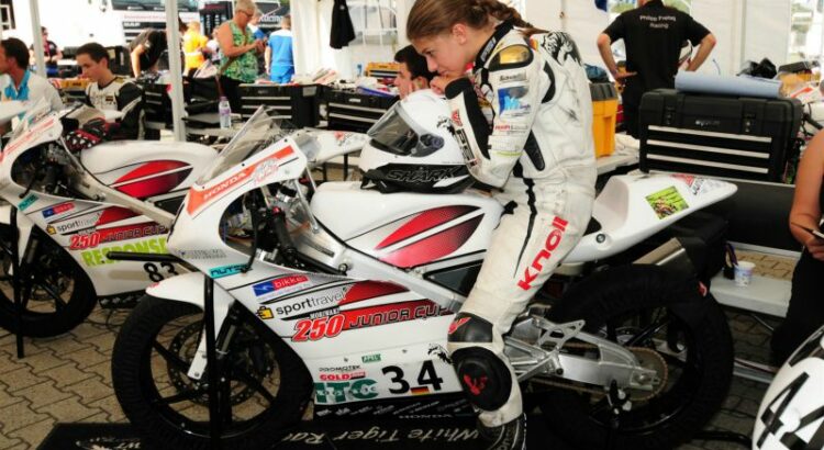 Selina-on-Moriwaki-250-at-Assen4